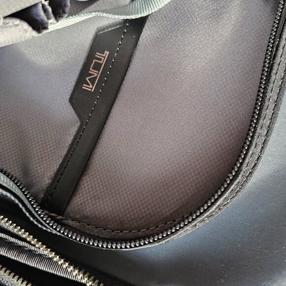 Tumi Gregory Sling - Picture 2 of 10